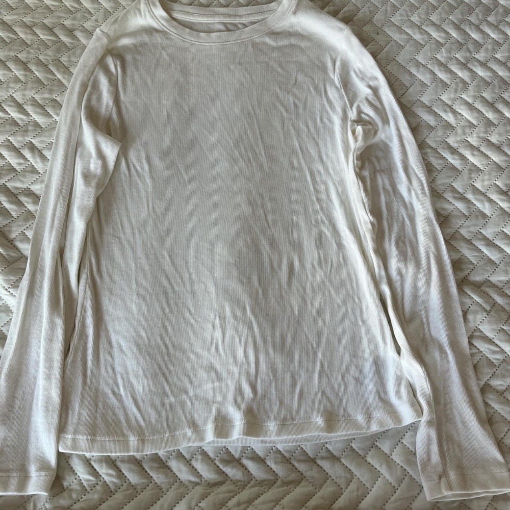White Longsleeve T-shirt